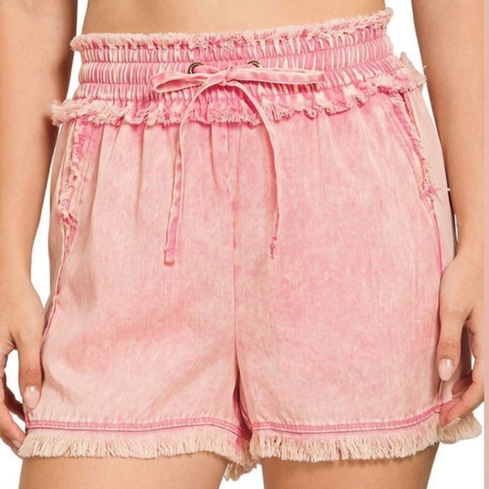 Zenana Outfitters High Waist Pink
Frayed Shorts
